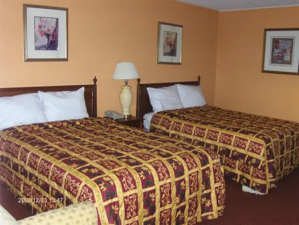 Parkway Inn Philadelphia Airport 7
