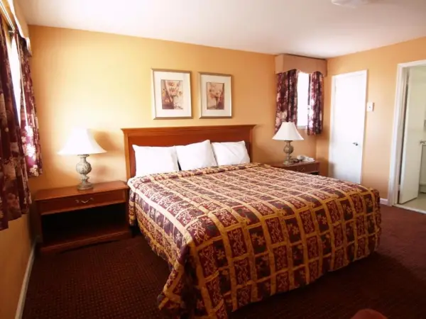 Parkway Inn Philadelphia Airport 4